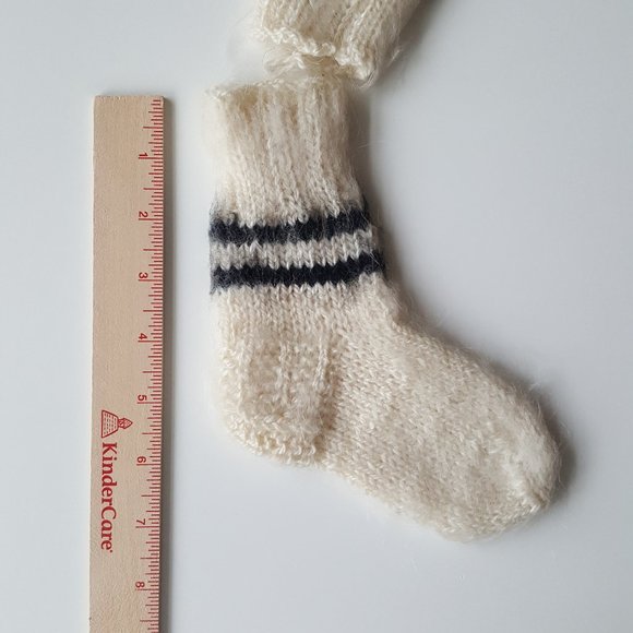 Handmade Wool Kids Socks - Picture 9 of 12